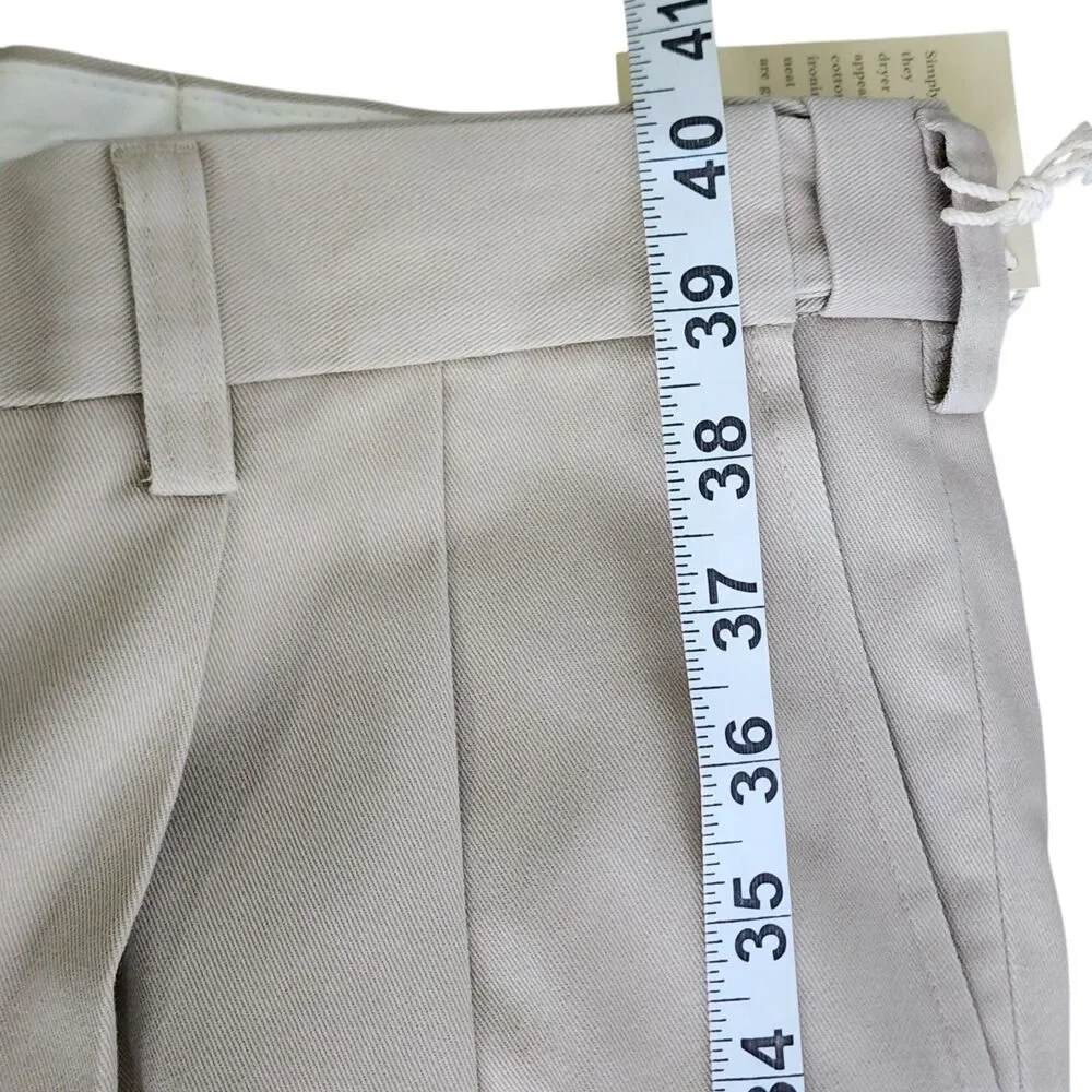 NWT Orvis Men's Wrinkle-Free Chinos Khaki Pleated Pants Size 38 100% Cotton